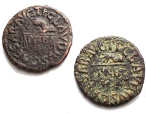 obverse: Impero Romano Claudio I° 41-54 dC. Lotto di 2 quadranti in Ae gr 3,14 e g 2,81