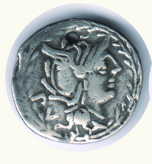 obverse: REPUBBLICA ROMANA - Lucilia - M. Lucilus Rufus (101 a.C.circa) - Denario - Forato -  Crawford 324/1.