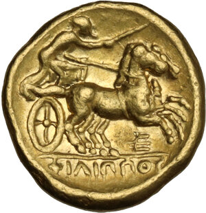 obv: Kings of Macedon.  Philip II (359-336 BC).. AV Stater. Amphipolis mint, c. 340-328 BC