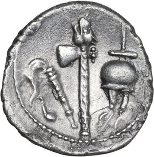 reverse: Julius Caesar.. AR Denarius, mint moving with Caesar, 49-48 BC