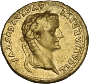 obverse: Tiberius (14-37).. AV Aureus, Lugdunum mint
