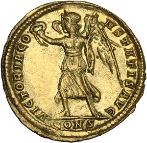 obv: Constans (337-350).. AV Solidus. Constantinople mint, 337-340 AD
