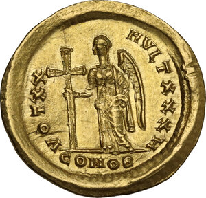 reverse: Theodosius II (402-450).. AV Solidus, 422-423 AD, Constantinople mint