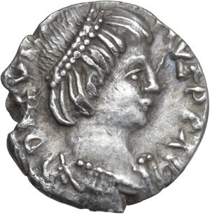 obverse: Ostrogothic Italy. Theoderic (493-526).. AR Quarter Siliqua. Pseudo-Imperial Coinage. In the name of Justin I, Ravenna mint. c. 518-526 AD