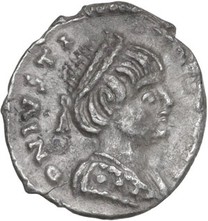 obverse: Ostrogothic Italy, Athalaric (526-534).. AR Quarter Siliqua. Pseudo-Imperial Coinage. In the name of Justinian I. Ravenna mint, c. 526-534 AD