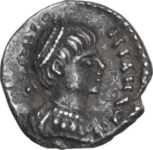 obverse: Ostrogothic Italy, Amalasuntha (534-535).. AR Quarter Siliqua in the name of Justinian I. Ravenna mint