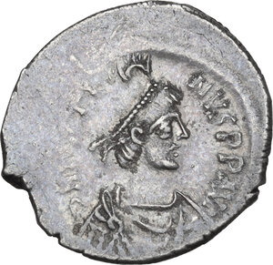 obverse: Justinian I (527-565).. AR Siliqua, Constantinople mint, 527-538 AD