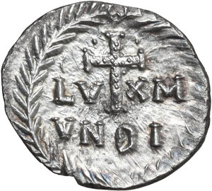 reverse: Tiberius II Constantine (578-582).. AR half Siliqua. Carthage mint