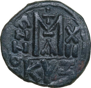 reverse: Maurice Tiberius (582-602).. AE Follis. Cyzicus mint, dated RY 12 (593/4)