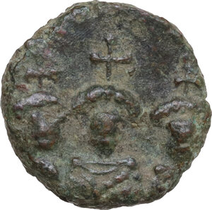 obverse: Heraclius, with Martina and Heraclius Constantine (610-641).. AE Half Follis. Rome mint. Dated RY 13 (622/3)