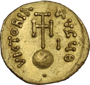 reverse: Constantine IV Pogonatus (668-685).. AV Semissis. Syracuse mint