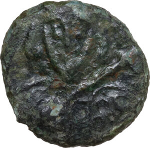 obverse: Tiberius III, Apsimar (698-705).. AE Follis, Ravenna mint