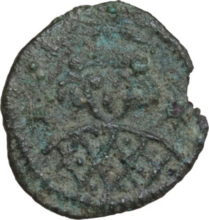 obverse: Capua.  Monetazione anonima dei Principi di Capua e di Benevento (fine X secolo). Mezzo denaro