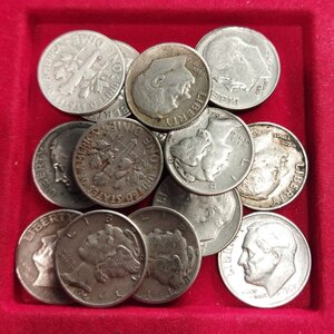 obverse: USA. Lotto 15 monete in argento da 1 dime. Anni e conservazioni varie.