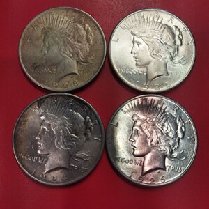 obverse: USA. Lotto 04 monete da 1 dollaro LIBERTY del 1923,1924, 1925, 1926. Conservazioni varie. 