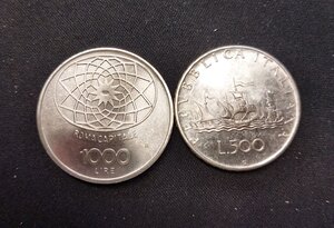 reverse: Italia. Lotto di 2 monete in argento del 1970: Lire 1.000 + Lire 500. Conservazioni come da foto.