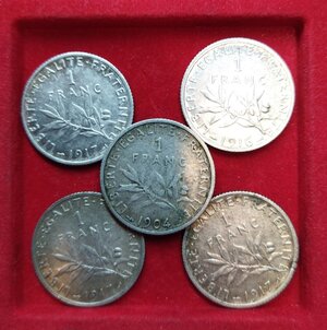 obverse: FRANCIA. Lotto 05 monete in argento da 1 Franco. Conservazioni varie.
