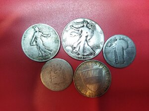 obverse: MONDO. Lotto 5 monete in argento.