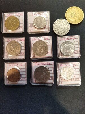 obverse: EUROPA. Lotto 10 monete di 10 paesi europei diversi. Conservazioni varie.