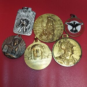 obverse: Lotto 6 medaglie a tema vario molto interessanti. Metalli e conservazioni varie.