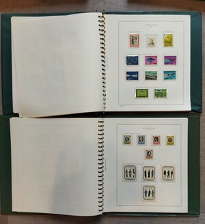 obverse: ITALIA. Lotto 02 album vintage con pagine anni  50 (dal 55),   60 e  70, Incompleti. Dal 55 al 60, poi dal 65 al 67 solo pagine vuote, Anni  70 qualche esemplare mancante. (a disposizione per ulteriori foto o video, visto che sono diverse pagine.)