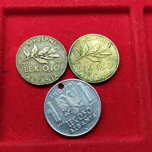 reverse: Regno D Italia. Vitt. Em. 3°. Albania. Lotto 03 monete Albania occupata. Conservazione come da foto.