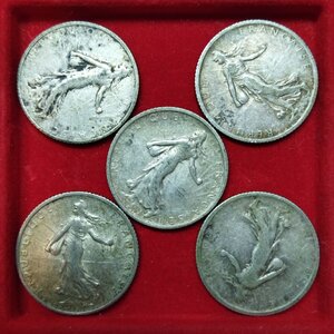 reverse: FRANCIA. Lotto 5 monete in argento da 1 Francs. Conservazioni varie.