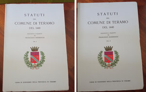 obverse: Berberini Francesco. Statuti del Comune di Teramo del 1440 Volume I - II. Atri, 1978, foto in b/n, condizioni ottime.