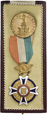 img-1