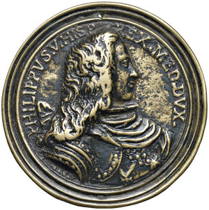 obverse: Milano 1701. Filippo V di Spagna (1700-1713). D/ Il busto a destra del Duca, R/ La mano discende da nubi raggianti e porge una corona. R.