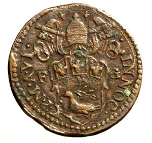 obverse: GUBBIO. Innocenzo X (1644-1655)Quattrino 1650/ V. Stemma R/ Porta Santa aperta. CNI 52; Munt. 122      CU     (g. 3,29)    RARO    SPL
