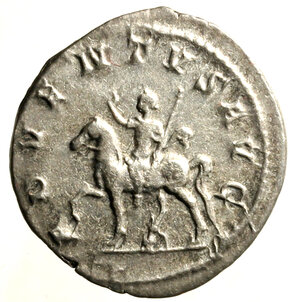 reverse: TRAIANO DECIO (249-251) Antoniniano. Busto rad. a ds. R/ Traiano Decio a cavallo verso sn. AR (g. 4,24 mm. 22) C. 4; RIC 116.    RARO    SPL