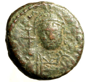 obverse: GIUSTINIANO I (527-565) Deka per Roma. Busto front. diad. con globo crucigero R/ I tra stelle. Dumb. 331; Sear 308 (g. 6,03)  AE   +BB