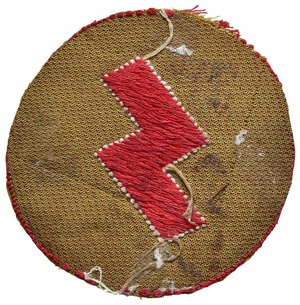 reverse: Germania Nazista (1933-1945) - Hitler Jugend  (HJ). Riproduzione di una patch della gioventù Hitleriana. Al dritto la runa 