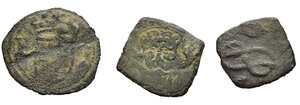 reverse: Zecche Italiane. Savoia. Lotto di 3 monete da catalogare, incluso Mezzo quarto di soldo Emanuele Filiberto (Cudazzo 640a, Rara). 