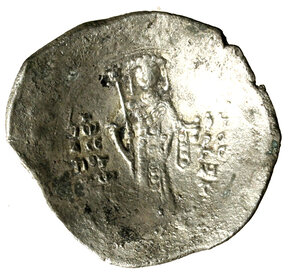obverse: GIOVANNI II Comnenus (1118–1143) Aspron trachy per Thessalonica. B. Vergine nimbata, in trono, con pallium e maphorium tra MHP (ligate ) – ΘV R/ L imperatore stante, di fronte, con loros, tiene un labaro e l akakia . Dumb. 11; Sear 1952.    AR  (g. 4,15)   RARO   +BB