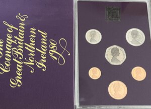 obverse: Monete Mondiali. Gran bretagna. Elisabetta II. Set coins 1980 Proof