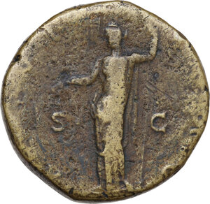 reverse: Hadrian (117-138). AE Sestertius, 134-138