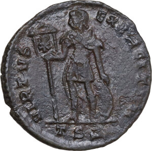 reverse: Vetranius (350 AD). AE 23 mm, Thessalonica mint, 350 AD