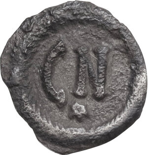 reverse: Justin II (565-578). AR 250 Nummi, Ravenna mint