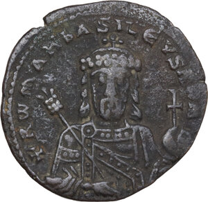 obverse: Constantine VII (913-959) and Romanus I (920-944). AE Follis, Constantinople mint