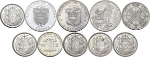 reverse: World Coins. Lot of ten (10) AR coins: Canada, 50 Cents of 1953, 1955, 1959, 1957, 1958, Republica de Panama, 1 Balboa 1953 and 1976, 5 Balboas FAO 1972, USA, Half Dollar 1962, Spain, 100 Pesetas 1966. Total weight: 177.67 g