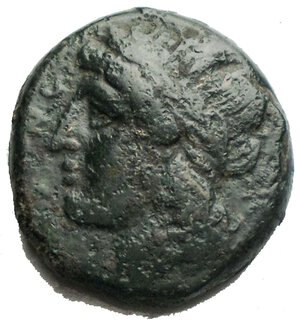 obverse: Campania. Cales. ca 265-240 a.C. AE20. AE. D/ Testa laureata di Apollo a sinistra. R/ Toro androcefalo a destra, sopra stella. In esergo CALENO. Peso 7,25. mm 18,9 x 20,4 gr. BB+. Buon esemplare. Patina verde intenso