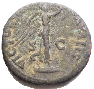 reverse: Impero Romano. Vespasiano. 69-79 d.C. Asse. D/ IMP CAESAR VESPASIANVS COS III Testa laureata verso destra. R/ VICTORIA NAVALIS La vittoria su prora verso destra tra SC. Peso 10,5 gr. Diametro 26,5 mm. RIC. 336. 