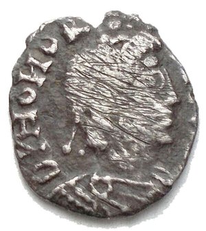 obverse: Monete Barbariche - The Later Roman Empire, Byzantium and the Successor States in the West Gaiseric, King of the Vandals, 428-477 Siliqua (Silver, 1.28 g ), struck in the name of Honorius, Carthage, after 439. DN HONOR(IVS P F AVG) Diademed bust right. Rev. (VRBS-lettere variate anche retrograde) ROMA Roma seated left. In Ex R(retro)VP(retro)S Riferimenti BMCV 6-9. MEC 1-3. C. Morrisson and J.H. Schwartz, Vandal Silver Coinage in the Name of Honorius, ANSMN 27 (1982), 62 var. Toned. aVF. RR