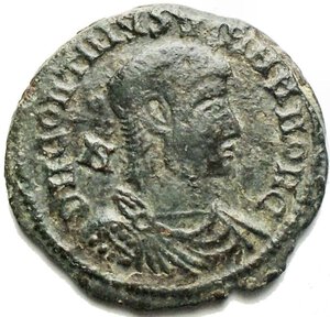 obverse: Follis imitative in Ae g 3.48 mm 21.45. 4th century AD