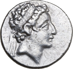 obverse: Kings of Cappadocia. AR Drachm. Eusebeia-Mazaca mint. Dated RY 12 (113/2 BC)