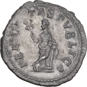 reverse: Julia Mamaea, mother of Severus Alexander (died 235 AD).. AR Denarius. Struck under Severus Alexander, 228 AD