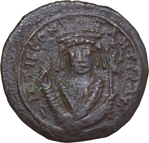 obverse: Tiberius II Constantine (578-582).. AE Follis, Nicomedia mint