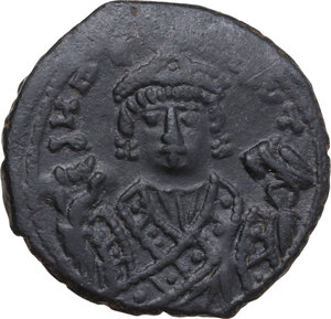 obverse: Maurice Tiberius (582-602).. AE Follis, Theoupolis (Antioch) mint, dated RY 17 (598-599)